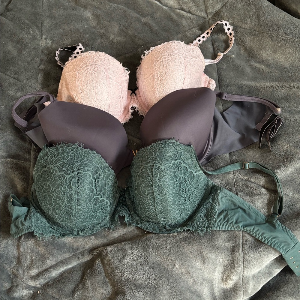 Victoria Secret 34DD Bra Bundle